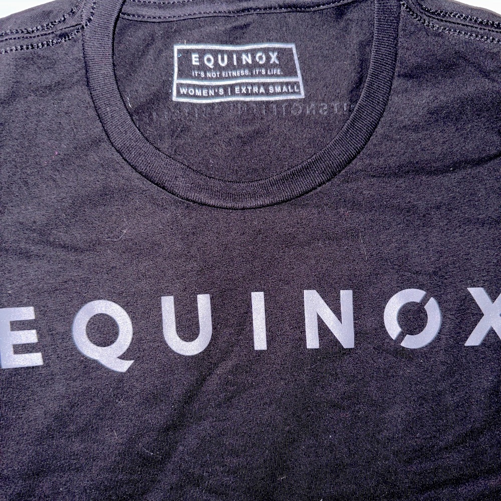 Brand new EQUINOX t-shirt XS